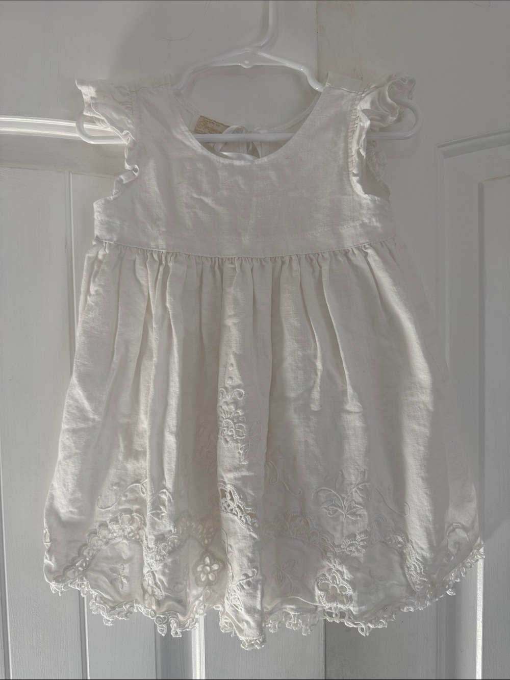 Elegant White Embroidered Lace Girls Formal Cotton Dress Tie Back 18 months